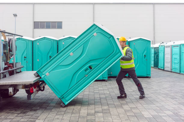 Best Porta potty rental near me  in Memphis, FL